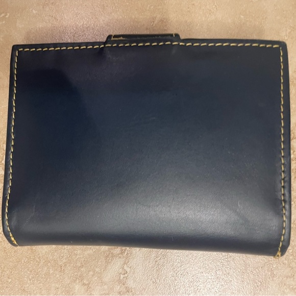 ILI New York Leather Credit Card Holder – Navy & Yellow 16-Slot Bifold Wallet - Picture 2 of 4